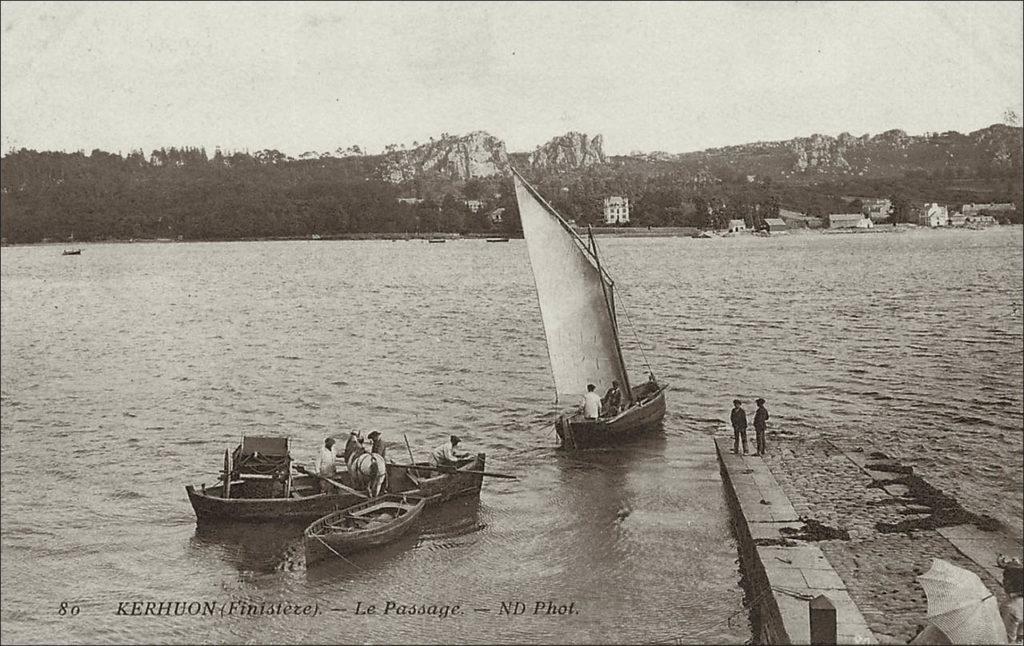 La cale du passage sur l'Élorn entre Le Relecq-Kerhuon et Plougastel-Daoulas.