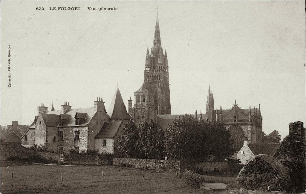 La basilique Notre-Dame du Folgoët dans les années 1900.