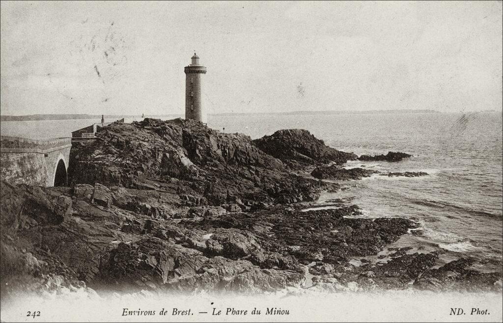 Le phare du Minou sur la commune de Plouzané dans le Finistère.