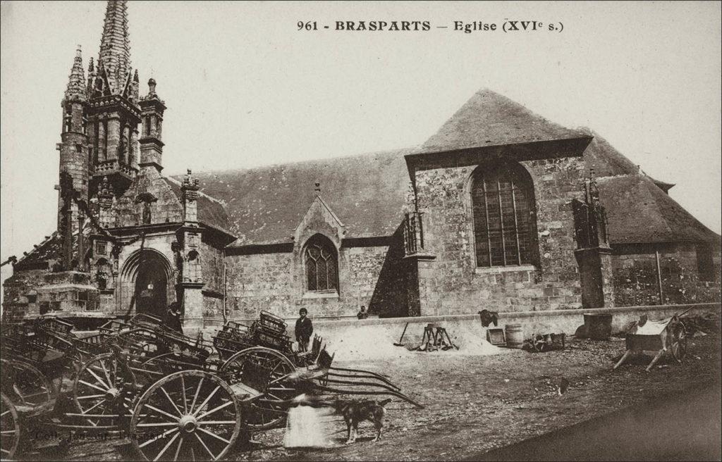 L'église Notre-Dame-et-Saint-Tugen sur la commune de Brasparts.