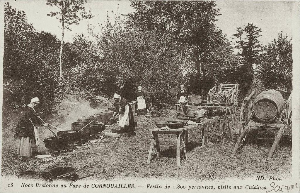 Préparation d'un repas de noce accueillant 1 800 personnes sur la commune de Scrignac.