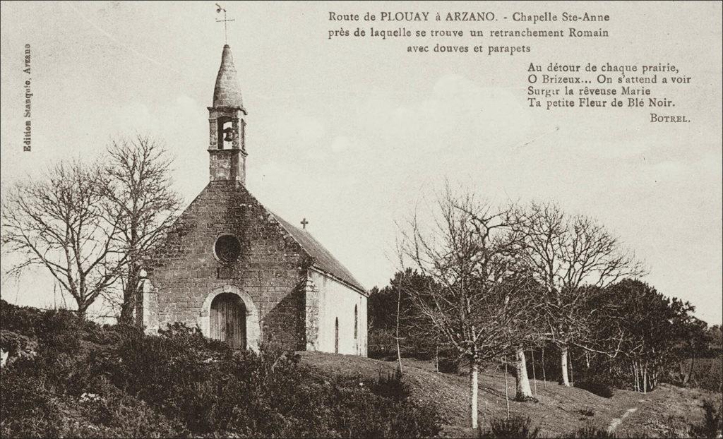 La chapelle Sainte Anne sur la commune d'Arzano au début des années 1900.