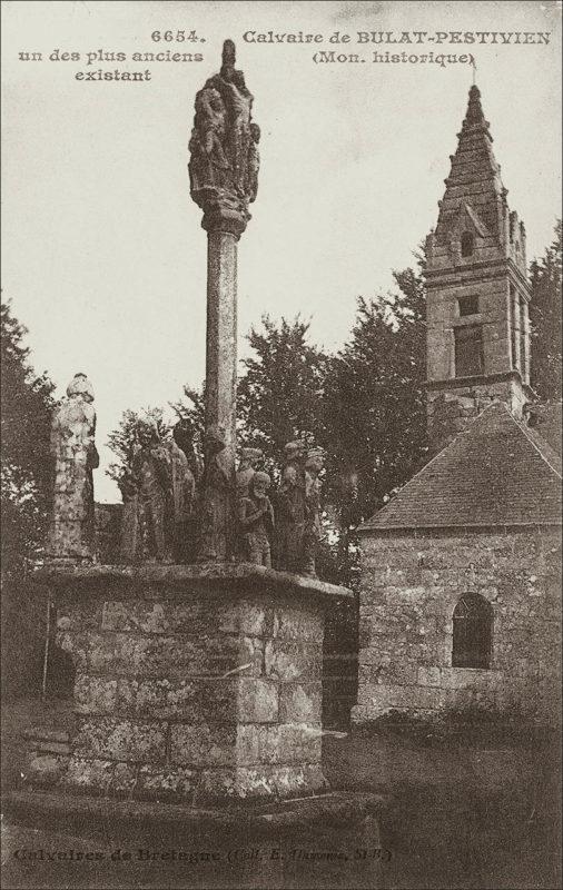 Le calvaire de la chapelle Saint-Blaise sur la commune de Bulat-Pestivien au début des années 1900.
