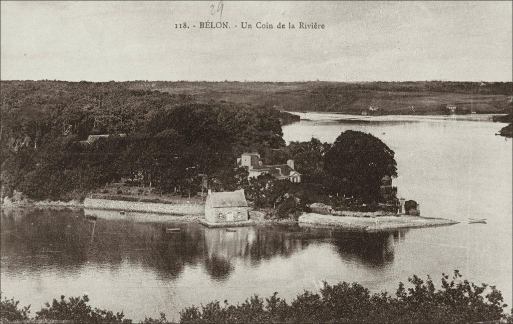 Un méandre de la rivière sur la commune de Riec-sur-Belon.