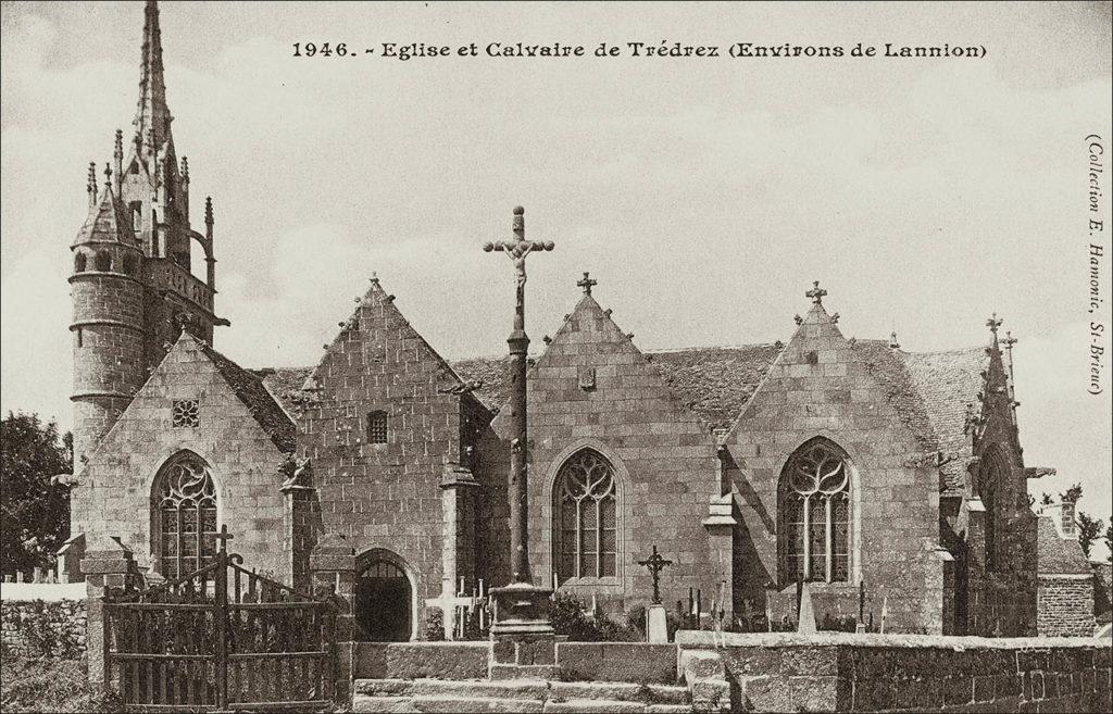 L'église Notre-Dame sur la commune de Trédrez-locquemeau au début des années 1900.