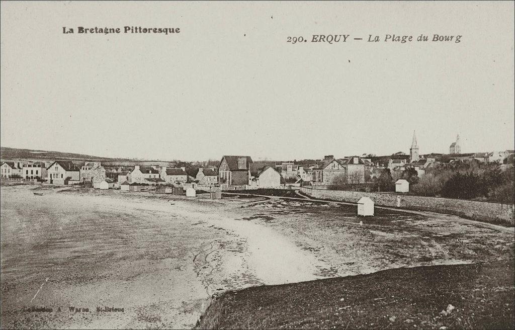 La plage du bourg à Erquy au début des années 1900.