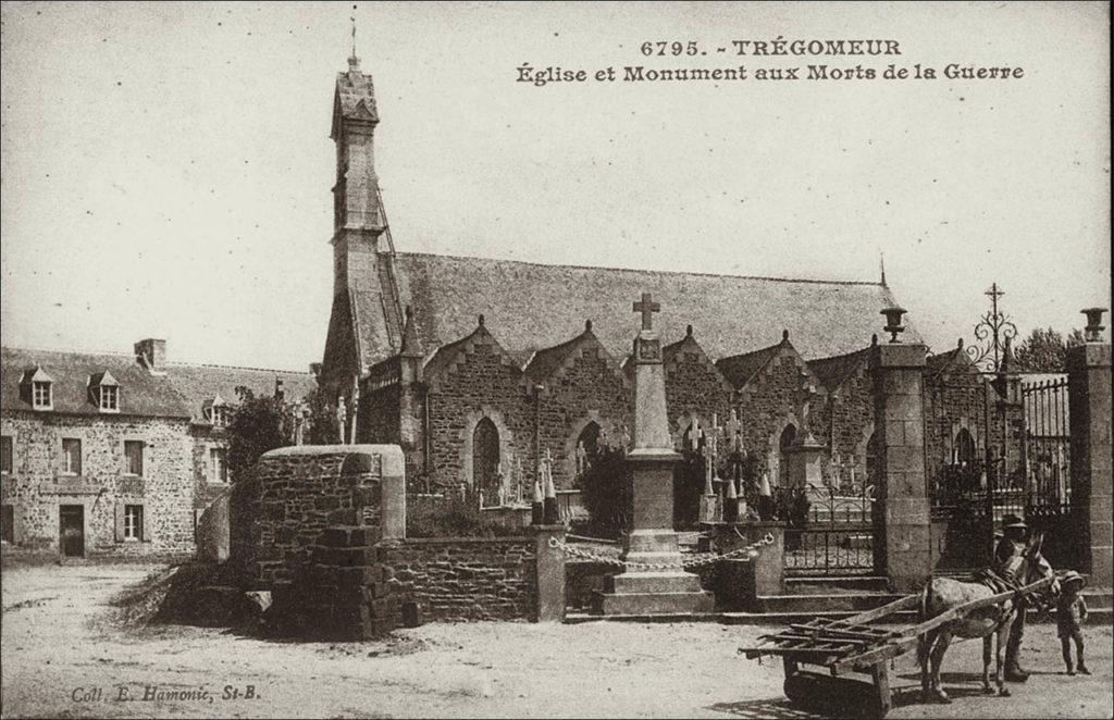 L'église Saint-Gildas sur la commune de Trégomeur au début des années 1900.