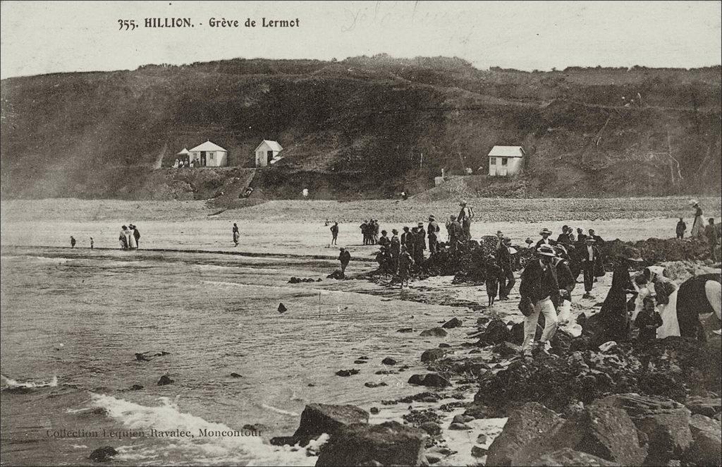 La plage de Lermot sur la commune d'Hillion au début des années 1900.