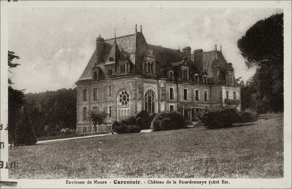 Le château de La Bourdonnais sur la commune de Carrentoir au début des années 1900.