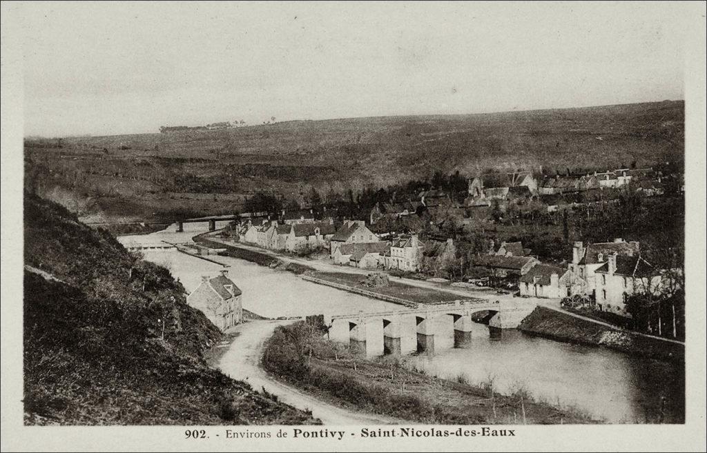 Le village de Saint-Nicolas-des-Eaux sur la commune de Pluméliau-Bieuzy au début des années 1900.