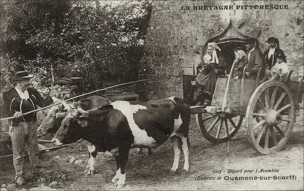 Départ pour une assemblée dans les environs de Saint-Caradec-Trégomel au début des années 1900.