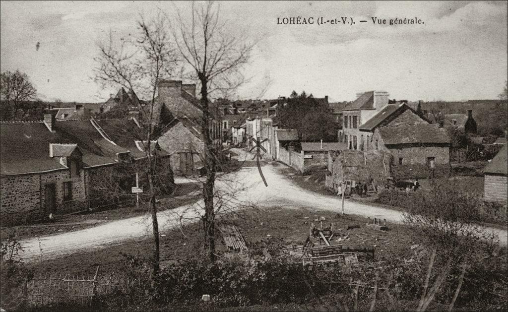 Vue générale du bourg de Lohéac au début des années 1900.