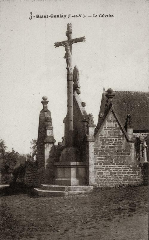 Le calvaire sur la commune de Saint-Gonlay au début des années 1900.