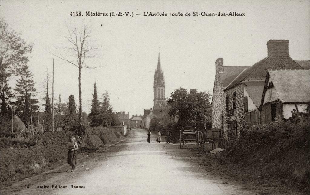 Le bourg de Mézières-sur-Couesnon avec le clocher de l'église Saint-Martin au début des années 1900.