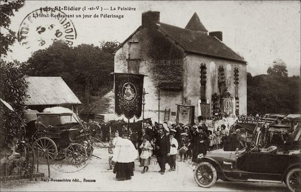 Un pèlerinage sur la commune de Saint-Didier au début des années 1900.