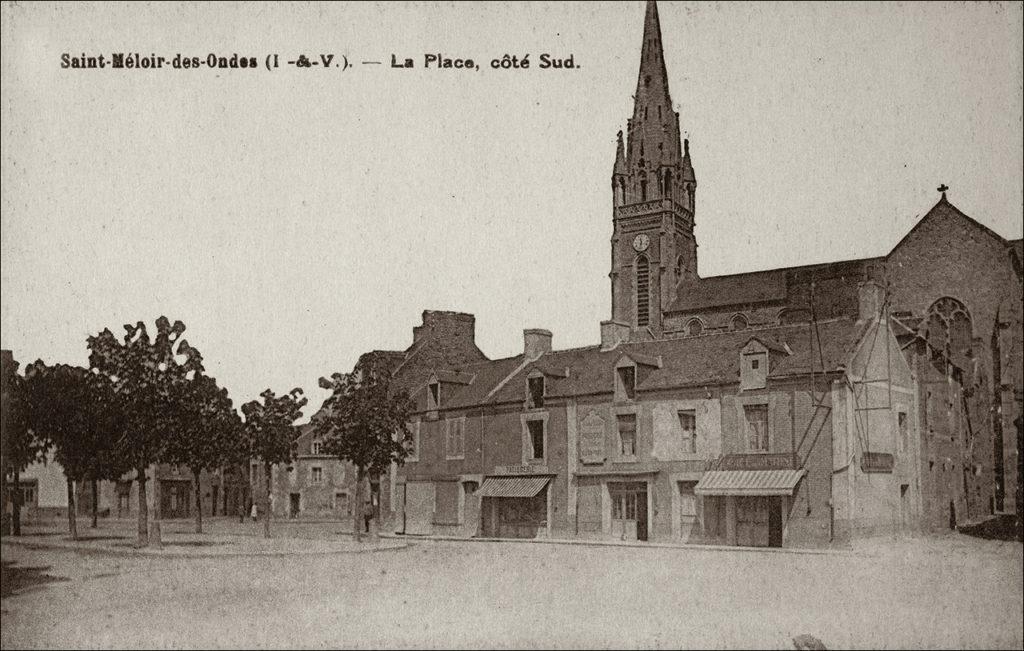 La place du bourg de Saint-Méloir-des-Ondes au début des années 1900.