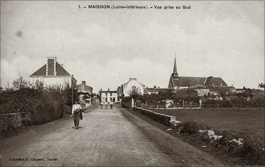 Le bourg de Maisdon-sur-Sèvre dans les années 1900.