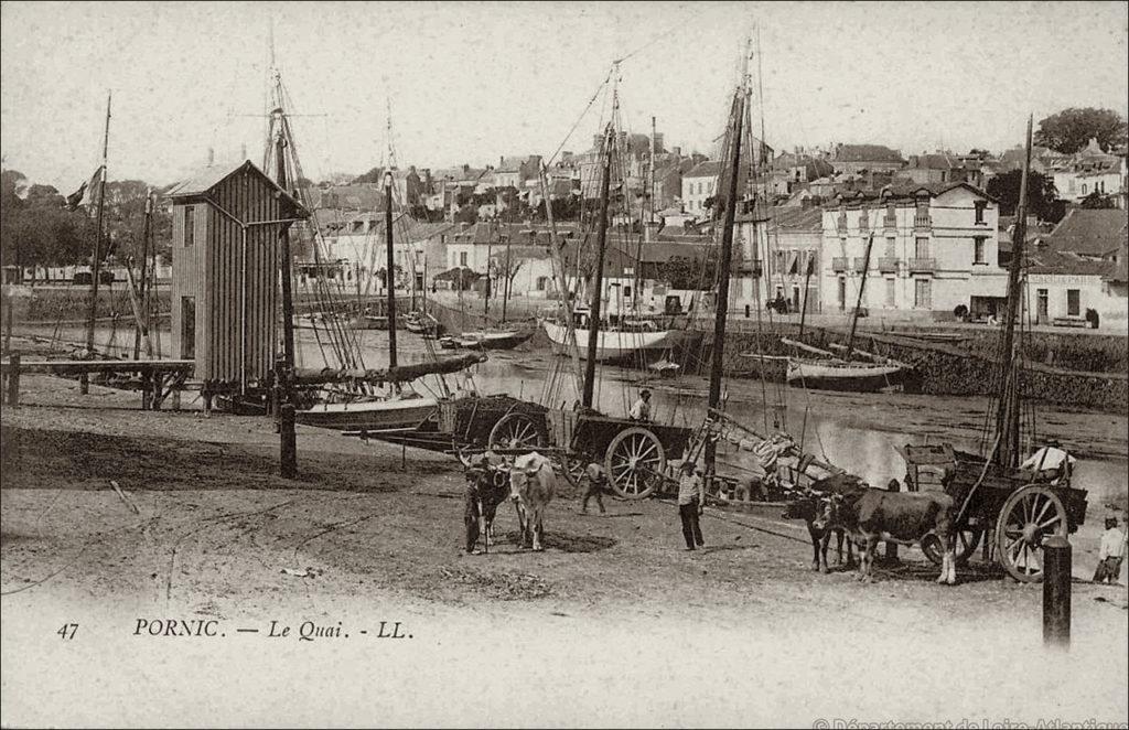 Les quais du port de Pornic dans les années 1900.