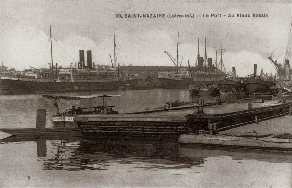 Vue du port de Saint-Nazaire dans les années 1900.