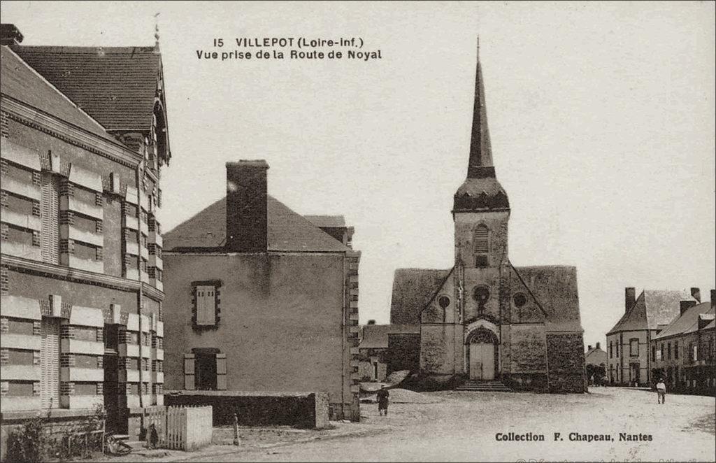 L'église et la place dans le bourg de Villepot dans les années 1900.