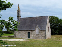 La chapelle Saint-Roch sur la commune de Plourin dans le Finistère.