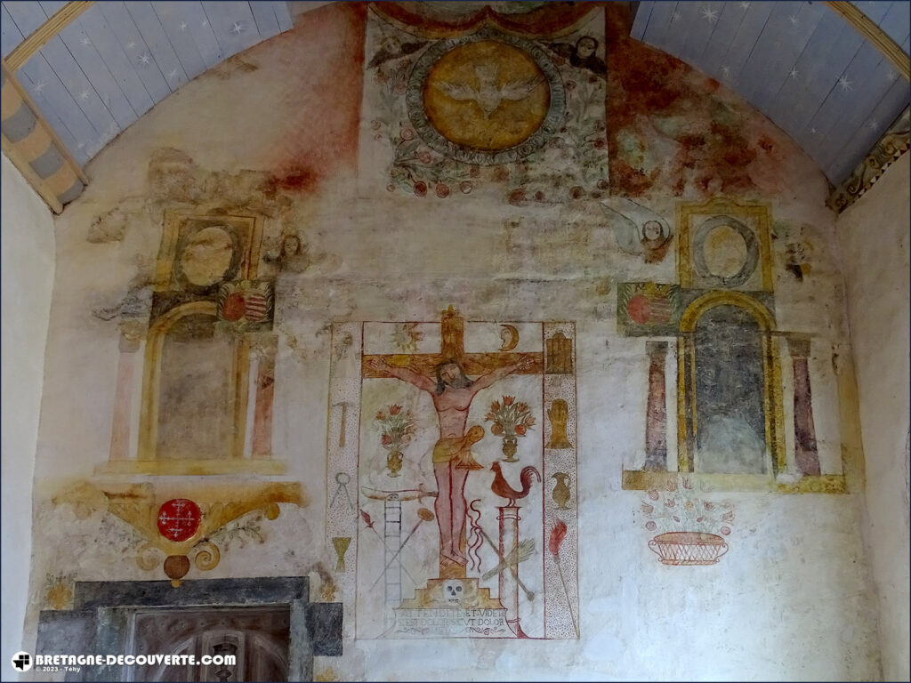 Fresque dans l'église Saint-Pierre de Tréflévénez.