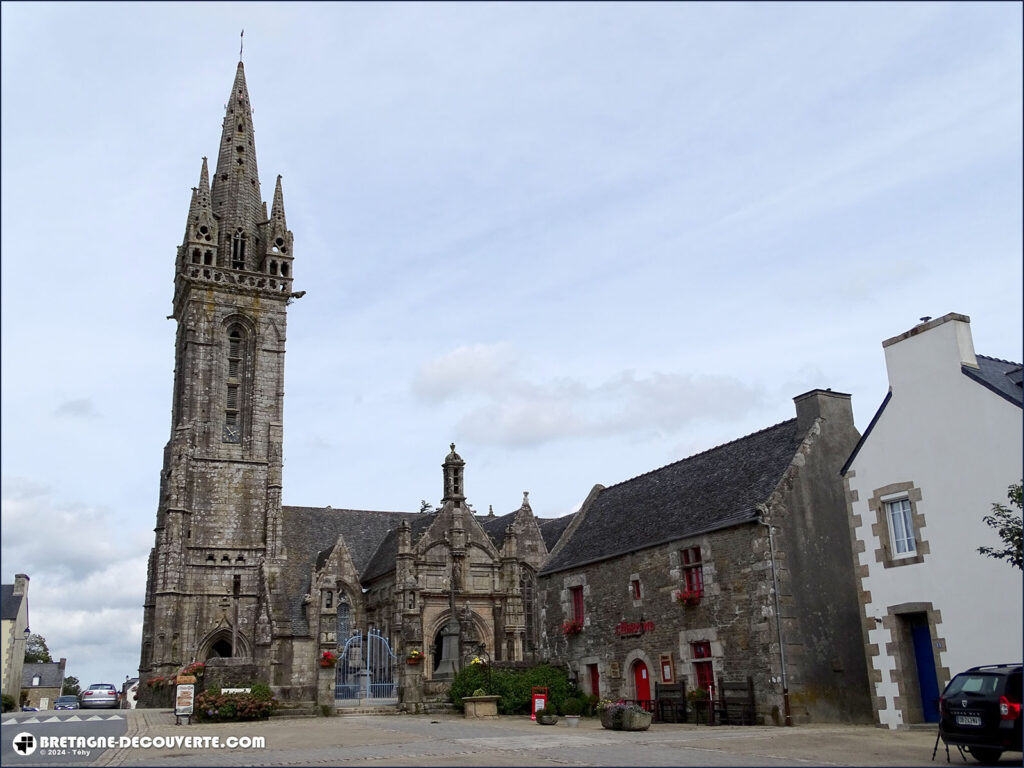 L'église Notre-Dame de Bodilis dans le Finistère.