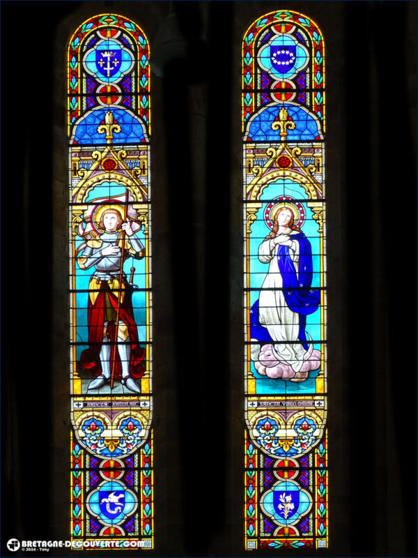 Vitraux de l'église de Lannilis dans le Finistère.