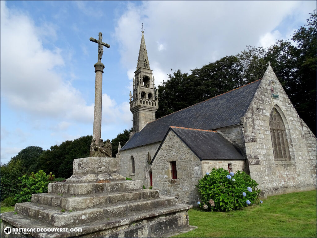 La chapelle Saint-Éloi de Ploudaniel dans le Finistère.