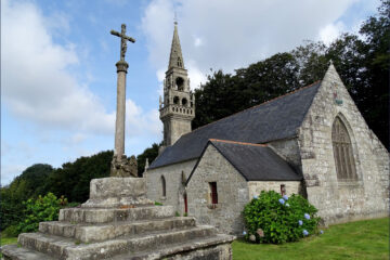 La chapelle Saint-Éloi de Ploudaniel dans le Finistère.