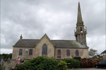 L'église Saint-Pierre de Plougar dans le Finistère.