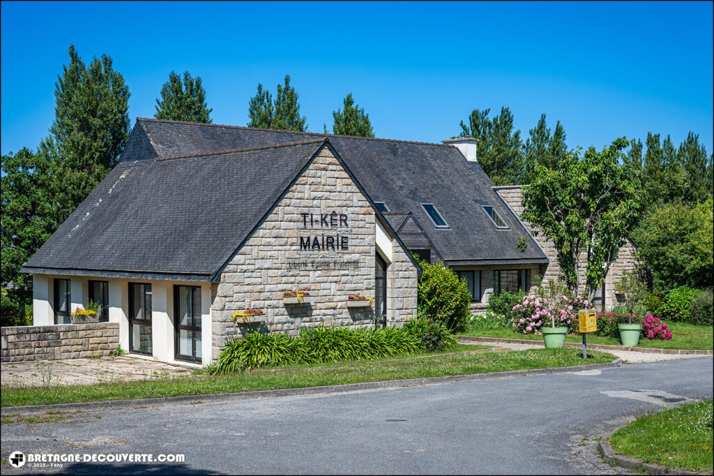 Mairie de la commune de Saint-Pabu dans le Finistère.
