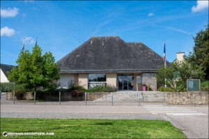 Mairie de la commune de Coat-Méal dans le Finistère.