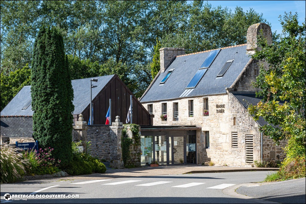 Mairie de la commune de Tréouergat dans le Finistère.