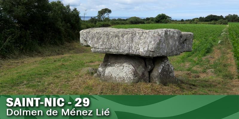 Vignette du dolmen de Ménez Lié à Saint-Nic dans le Finistère.