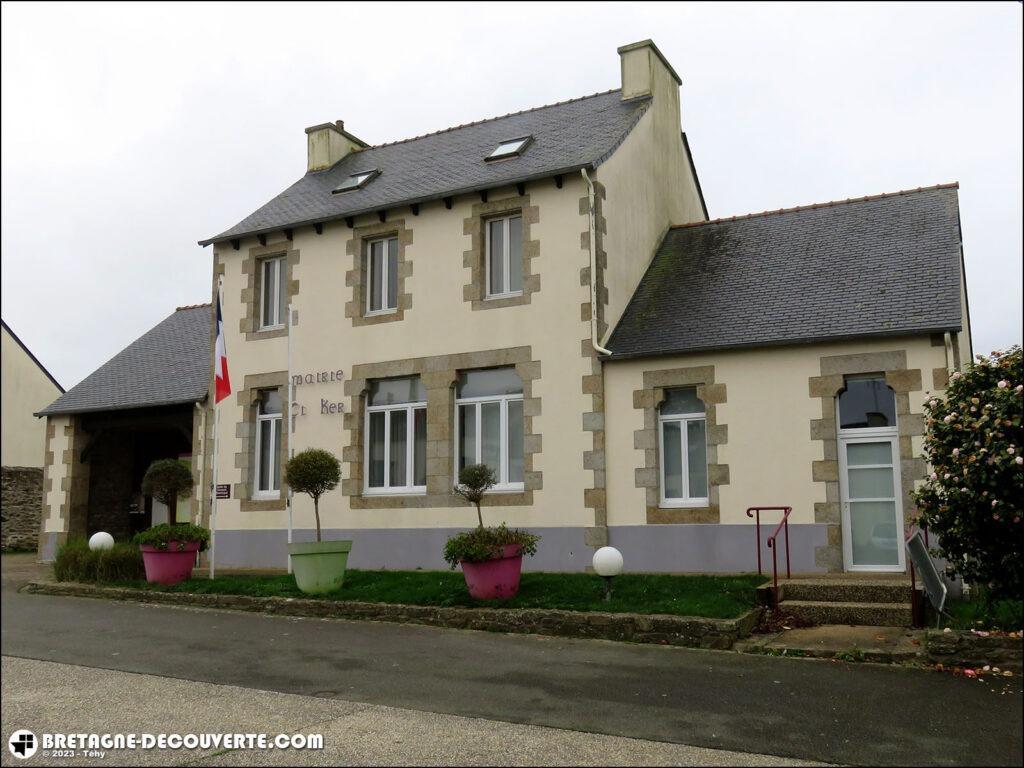 Mairie de la commune de Tréglonou dans le Finistère.