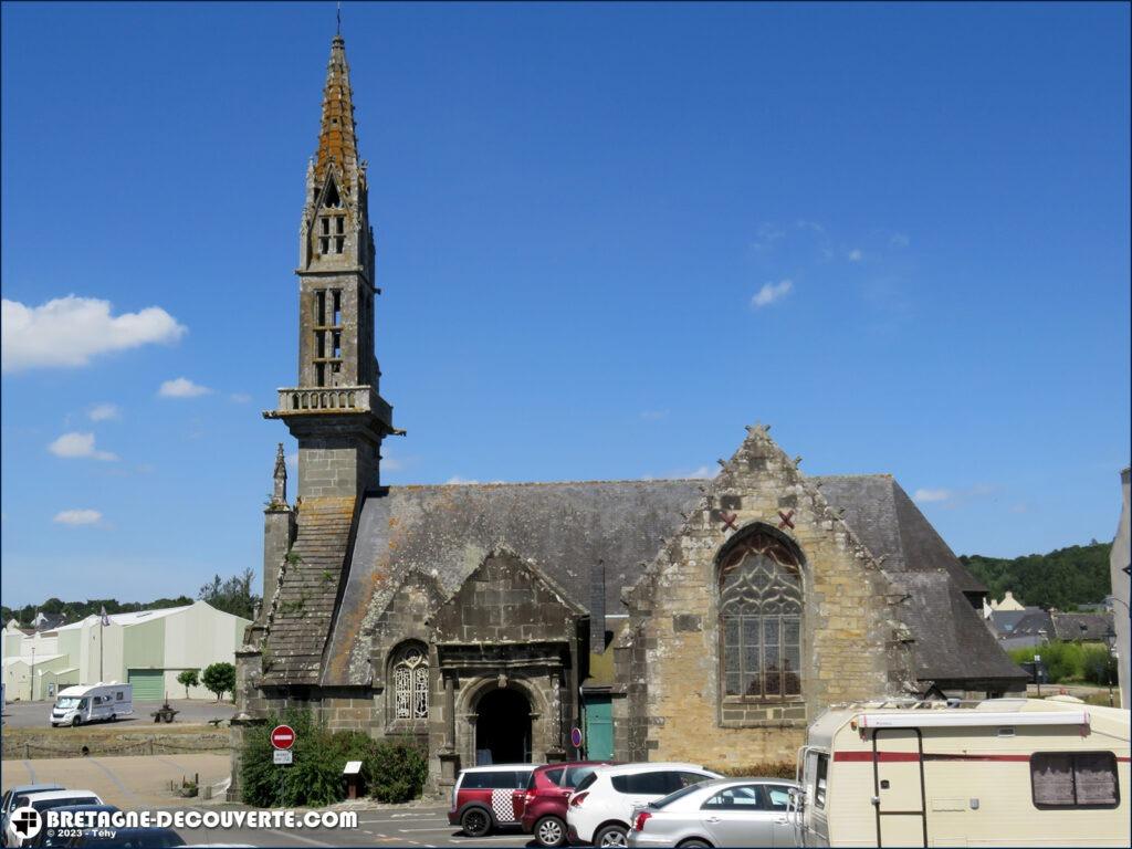 L'église Notre-Dame de Bonne Nouvelle à L'Hôpital-Camfrout dans le Finistère.