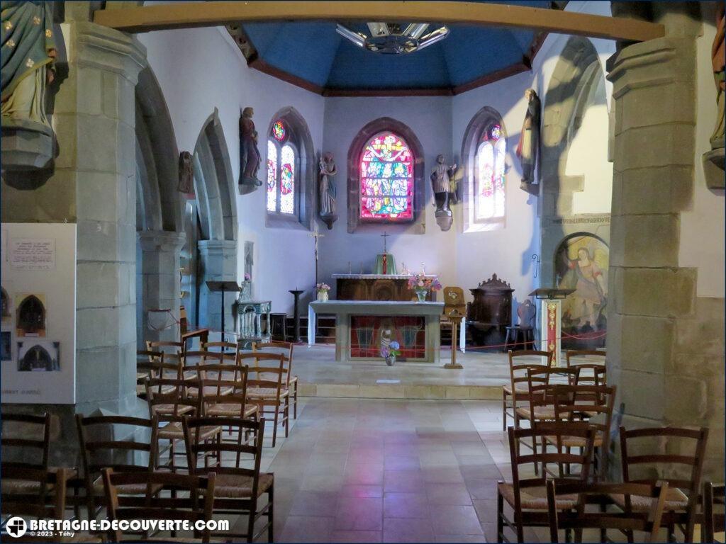 Chœur de l'église Notre-Dame de Bonne Nouvelle à L'Hôpital-Camfrout.