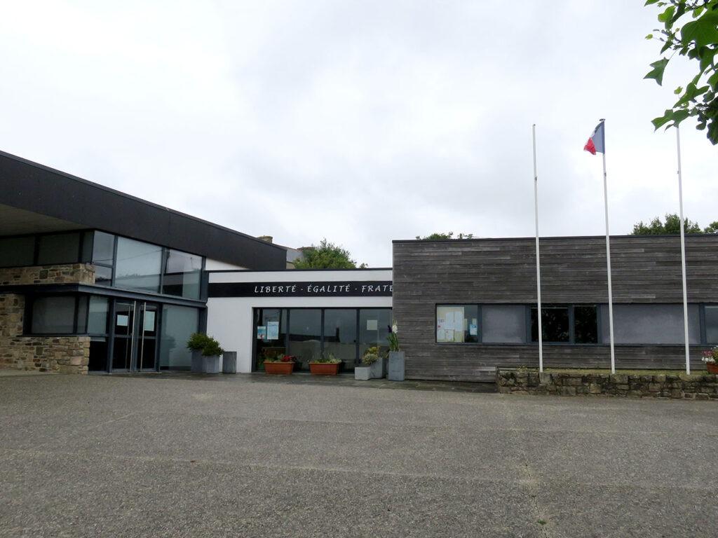 Mairie de la commune de Brélès dans le Finistère.