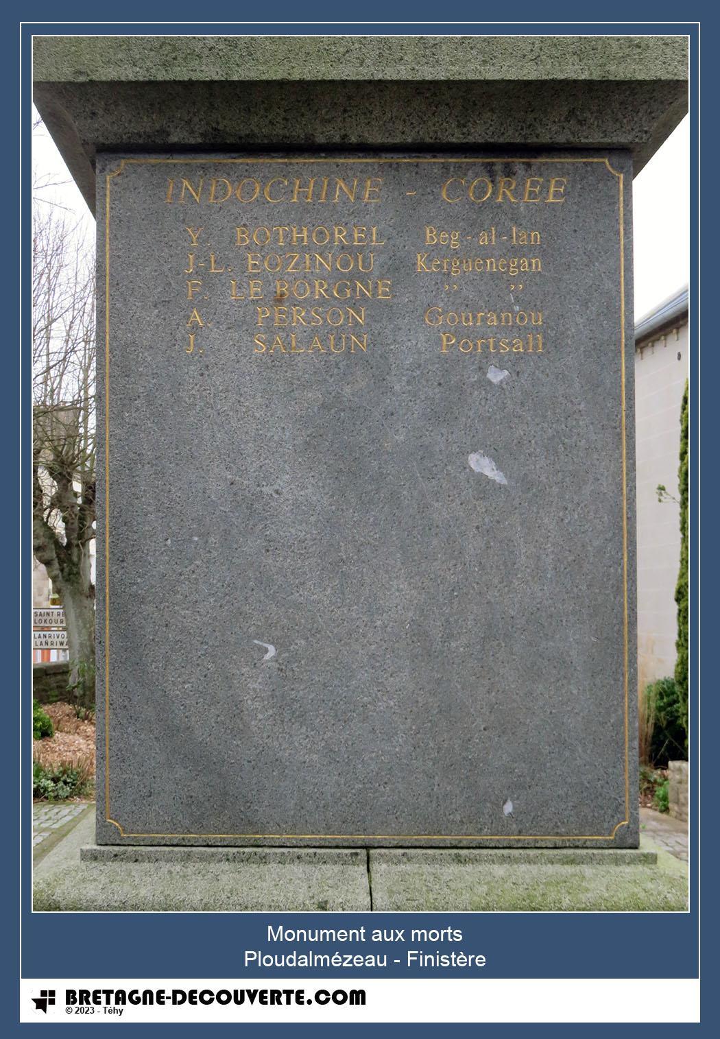 Les noms gravés sur le monument aux morts de Ploudalmézeau