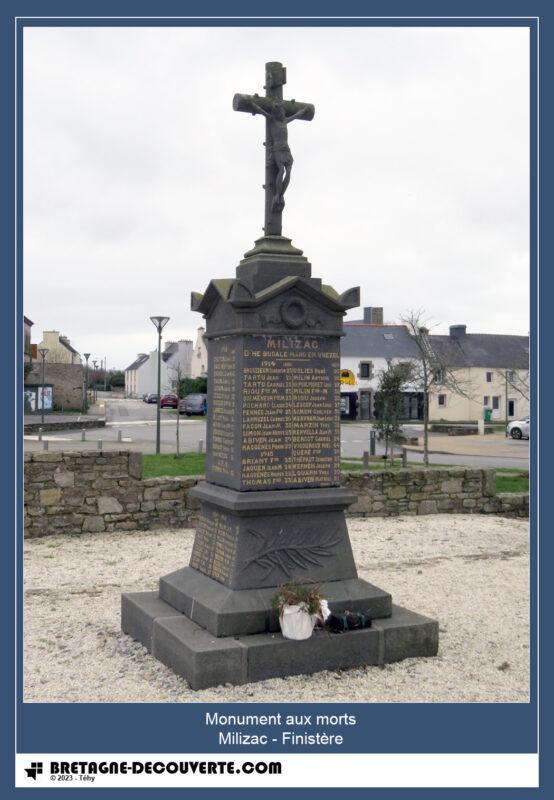 Le monument aux morts de la commune de Milizac.