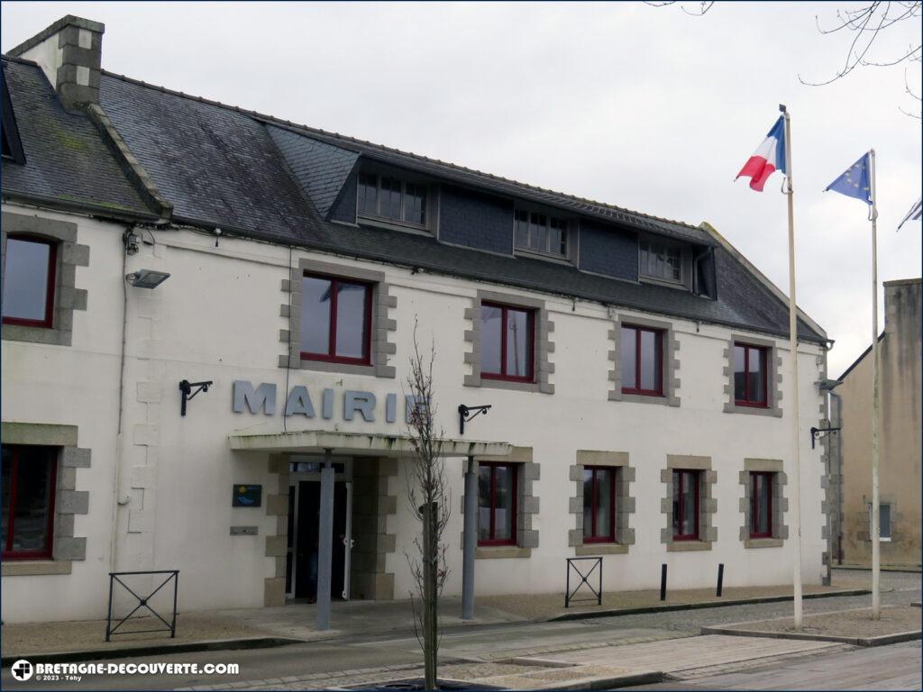 Mairie de la commune de Plouénan dans le Finistère.