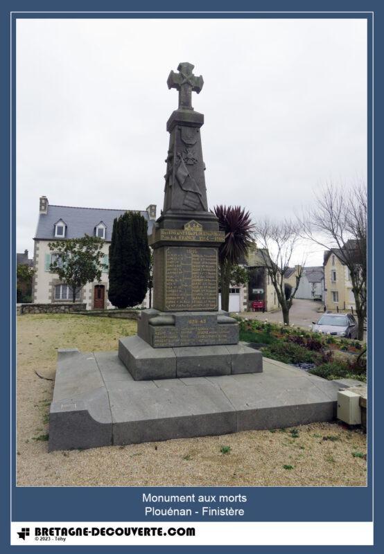 Le monument aux morts de la commune de Plouénan.