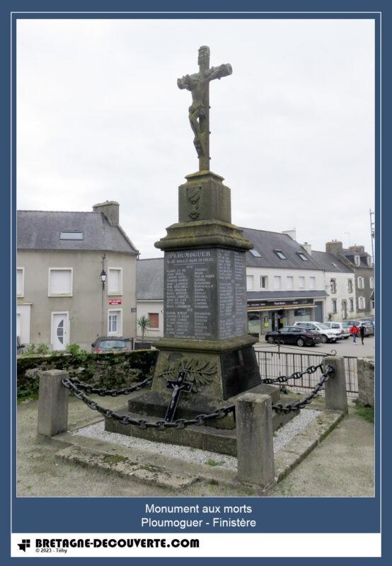 Le monument aux morts de la commune de Ploumoguer.