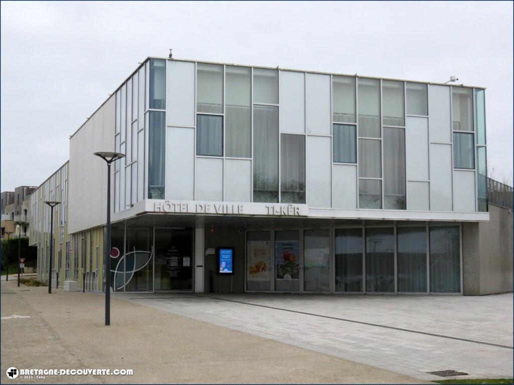 Mairie de la commune de Plouzané dans le Finistère.