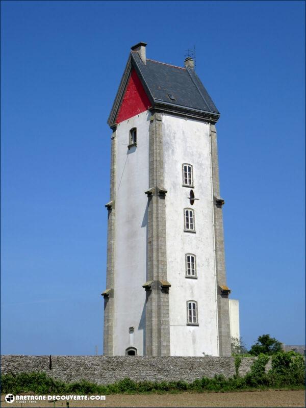 Le phare de Lanvaon à Plouguerneau.