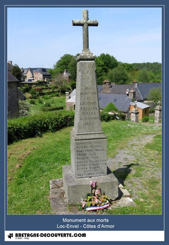 Monument aux morts de la commune de Loc-Envel.