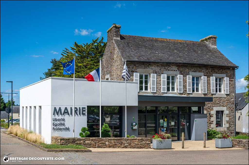 Mairie de la commune de Guimiliau dans le Finistère.