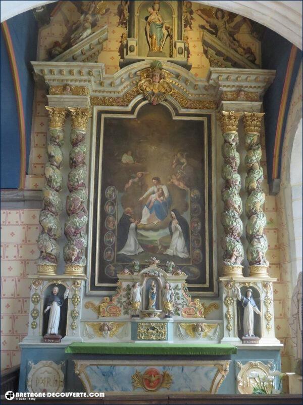 Le retable du rosaire dans l'église de Sizun.