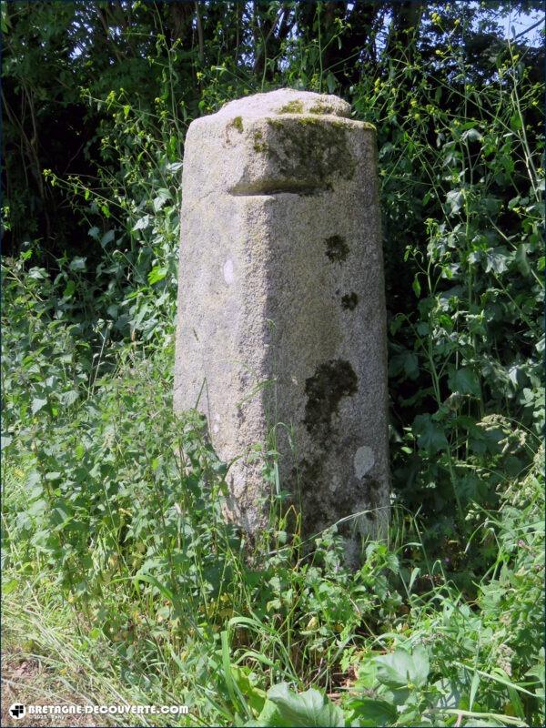 Stèle funéraire de Pembrat sur la commune de Lannilis.